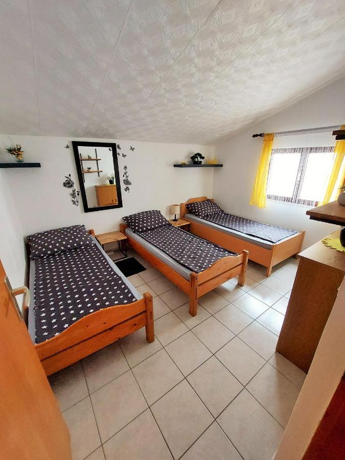 Apartments Maltasic Vir Exterior photo